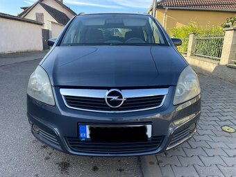 Opel Zafira B 2.2i benzín, 110kW - 4