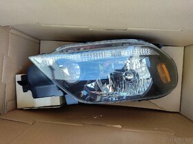 PP svetlo Mitsubishi Outlander 2003 - 4