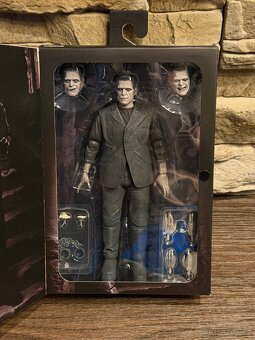 Velký výprodej figurek - 4