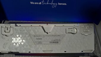 Herní klávesnici Endorfy - 4