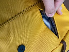 Elegantní batoh pro Macbook Pro 13" a 16" - Žlutá - 4
