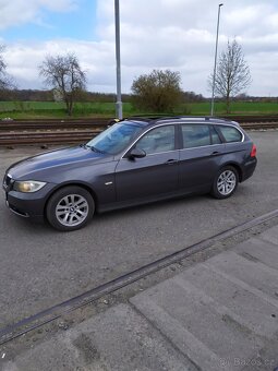 BMW e91 325i 160 kw - 4