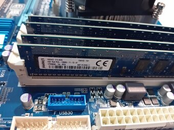 GIGABYTE GA-Q77M-D2H+i5-3570+16GB DDR3+CHLADIČ - 4
