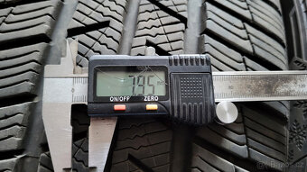 90% zimní pneu Barum 225/45/17, sada - 4