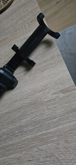 Selfie tyč s bluetooth ovládáním a funkcí tripodu - 4