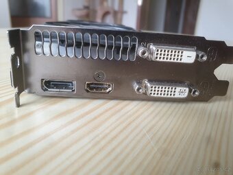 Gigabyte windforce GTX 760 2GB - 4