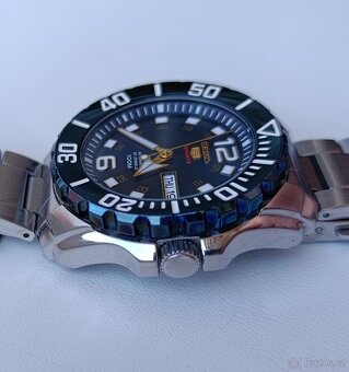 Seiko 5 Sports - 4