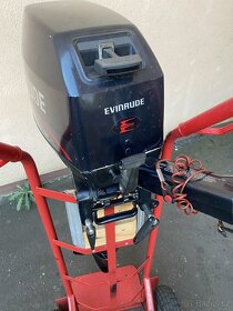 lodni motor Evinrude 5 (6)hp 2t 2valec, kratka noha - 4