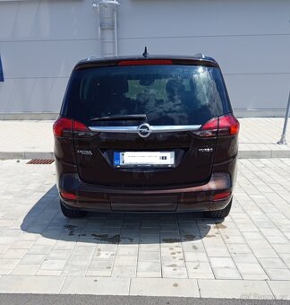 Opel Zafira tourer - 4