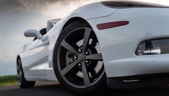 Chevrolet Corvette C6 LS3 manuál - 4