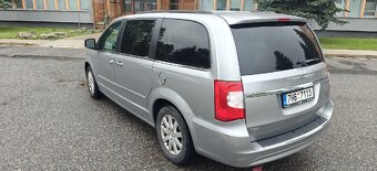 Chrysler town and country 2016 3.6 V6 Pentastar - 4