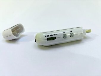 MP3 přehrávač Bullet 128 Evolution - originál cca 30-35 let - 4