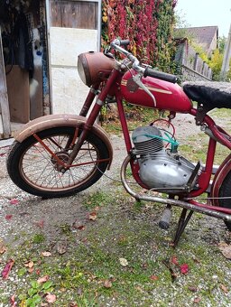 ČZ Monark 150 - 4