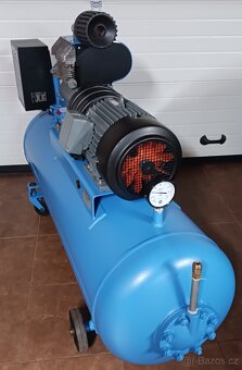 Kompresor Orlík 2JSK, 300litrů ,TOP stav - 4