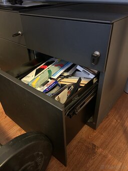 Kancelářský kontejner na kolečkách - 4