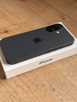 iPhone 17 256GB - zánovní - 4