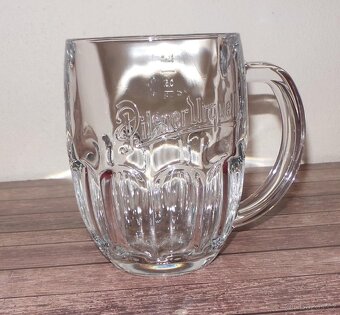 Půllitry a tuplák - 4