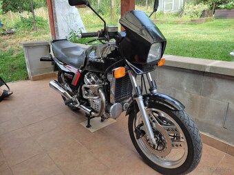 Honda CX500E - 4