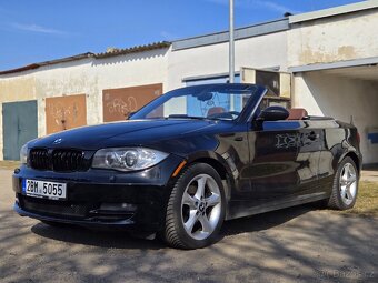 Prodám BMW 120i cabrio - 4