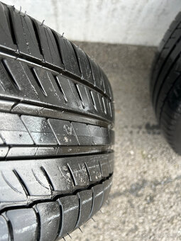 Alu disky s pneu Michelin 215/55/R16 93V na VW, Audi, Škoda - 4