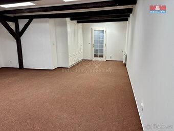Pronájem kancelářského prostoru, 93 m², Žatec, nám. Svobody - 4