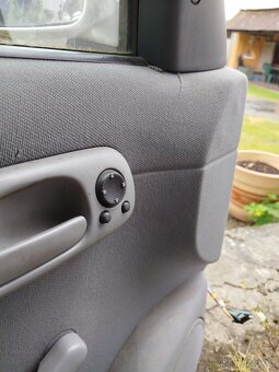 Škoda Felicie dveře + Central se zrcátky v elektrice - 4