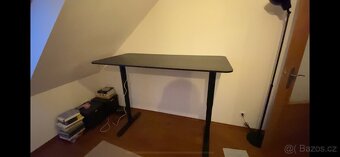 Elektrický polohovací stůl IKEA BEKANT 160x80 cm černý - 4