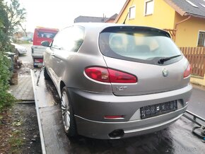Alfa Romeo 147 - 4