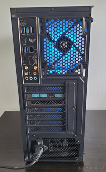 Herní počítač (SAPPHIRE PULSE AMD Radeon RX 7600) - 4