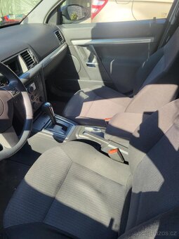 Opel signum 2.2 direct (spadá dou nouzového režimu) - 4