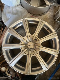 Prodám alu kola 5x112-19, et50 - 4
