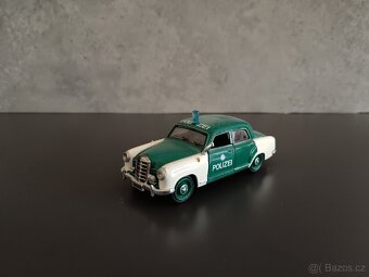 Modely vozů 1:43 - 4
