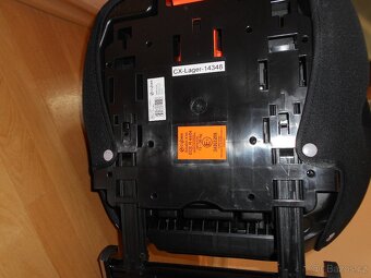 Prodám autosedačku Cybex Solution X-FIX - 4