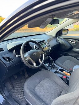 Hyundai ix35 2.0CRDi 4x4 - 4