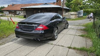 Mercedes-Benz cls 63amg - 4