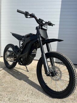 Půjčovna elektro motocyklů Stark Varg Surron EridePro - 4