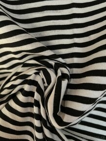 Dámské těsné minišaty - Velikost S-M, sexy záda - 4