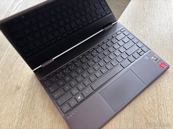 HP ENVY x360 - 4