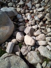 Labský okrasný kámen,Labaky - 4