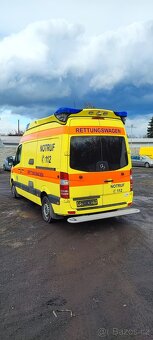 Sanitní vůz Mercedes-Benz Sprinter 516 CDI - 4