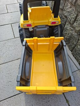 Dětský šlapací traktor - 4