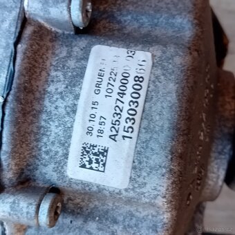 Mercedes E 212, aut.přev. typ 722 - 4