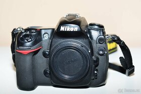 Nikon D300 + příslušenství - 4