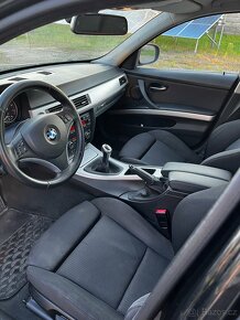 BMW e90 325i facelift - 4