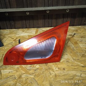 Mitsubishi Colt-zadní světla. - 4