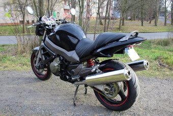 Honda X11 - 4