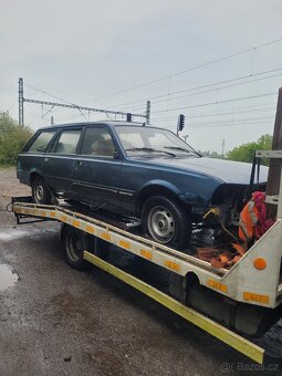 Peugeot 505 vrak na díly, s motorem 2.5 diesel - 4
