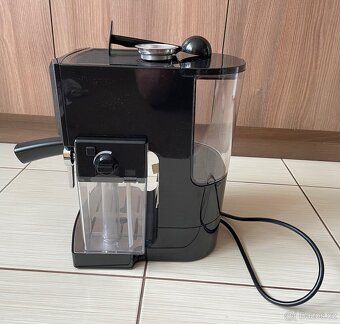 Kávovar SENCOR SES-4040BK - 4
