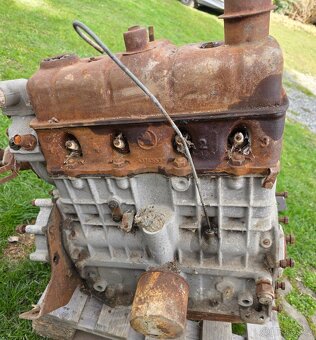 Motor Š1203 - 4