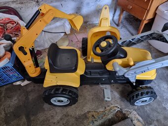 Dětský šlapací traktor - 4